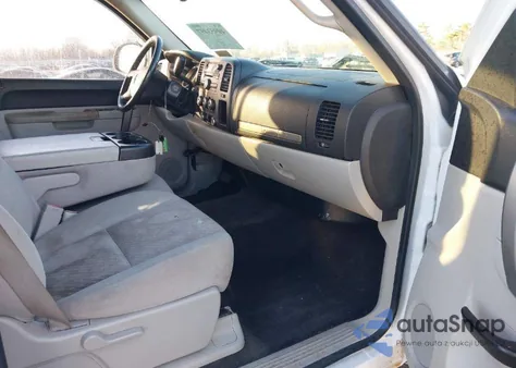 2010 Chevrolet Silverado 1500 Lt from USA, damaged, VIN 3GCRCSE0XAG152125